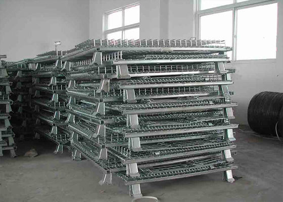 품질  Foldable Collapsible Wire Mesh Cage Panels With Front Drop Gate / 4 Casters 공장